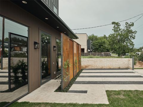 Tiny photo for 412 Kemp ST, Austin, TX 78741 (MLS # 4016364)
