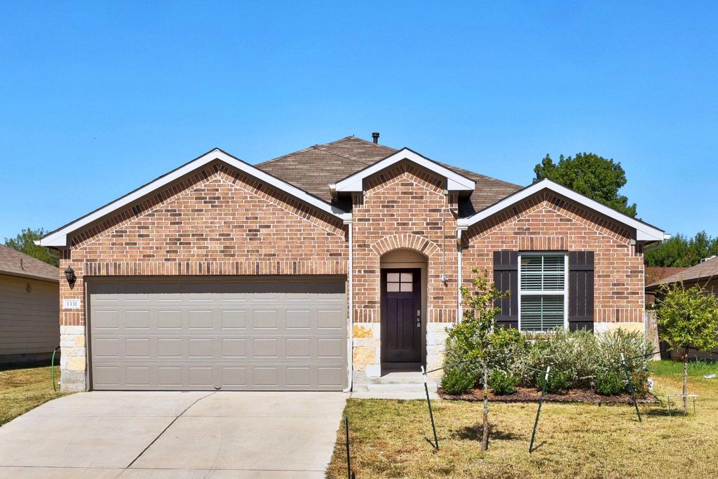 Photo of 1331 Camden LN, Lockhart, TX 78644 (MLS # 8910399)