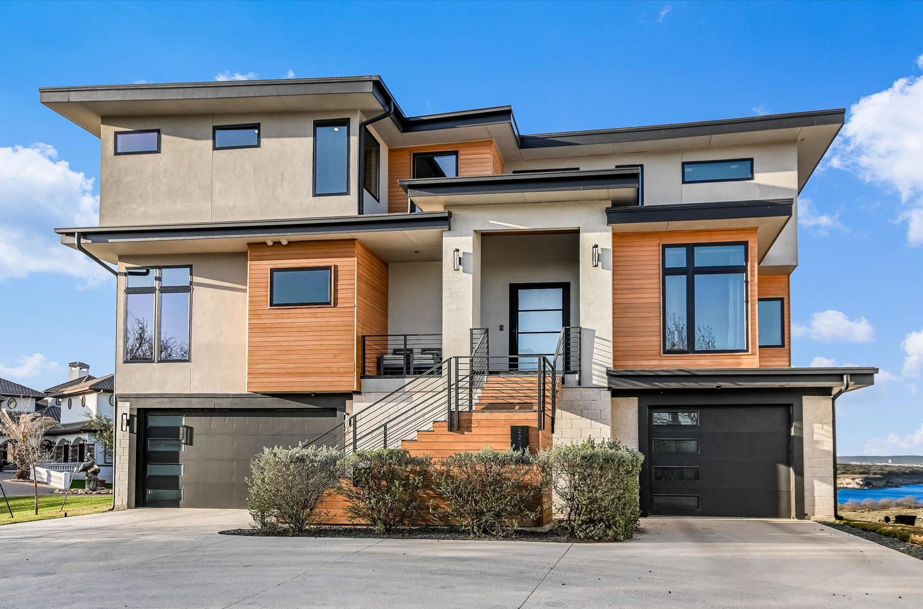 22006 Beacon Point CV