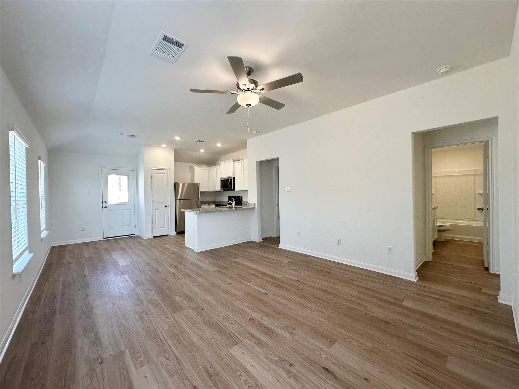 104 Paradise Canyon DR