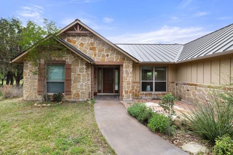 215 Maverick CIR Horseshoe Bay TX 78657