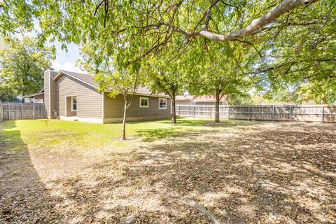 Tiny photo for 5720 Shreveport DR, Austin, TX 78727 (MLS # 4497021)