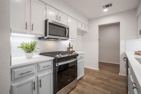 Tiny photo for 5720 Shreveport DR, Austin, TX 78727 (MLS # 4497021)