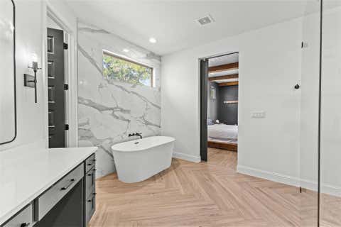 Tiny photo for 4902 Country Club DR, Lago Vista, TX 78645 (MLS # 3445016)