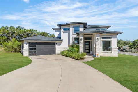 Photo of 4902 Country Club DR, Lago Vista, TX 78645 (MLS # 3445016)