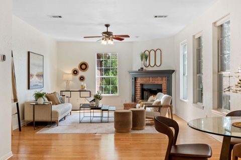 Photo of 8009 Bottlebrush DR, Austin, TX 78750 (MLS # 7475008)