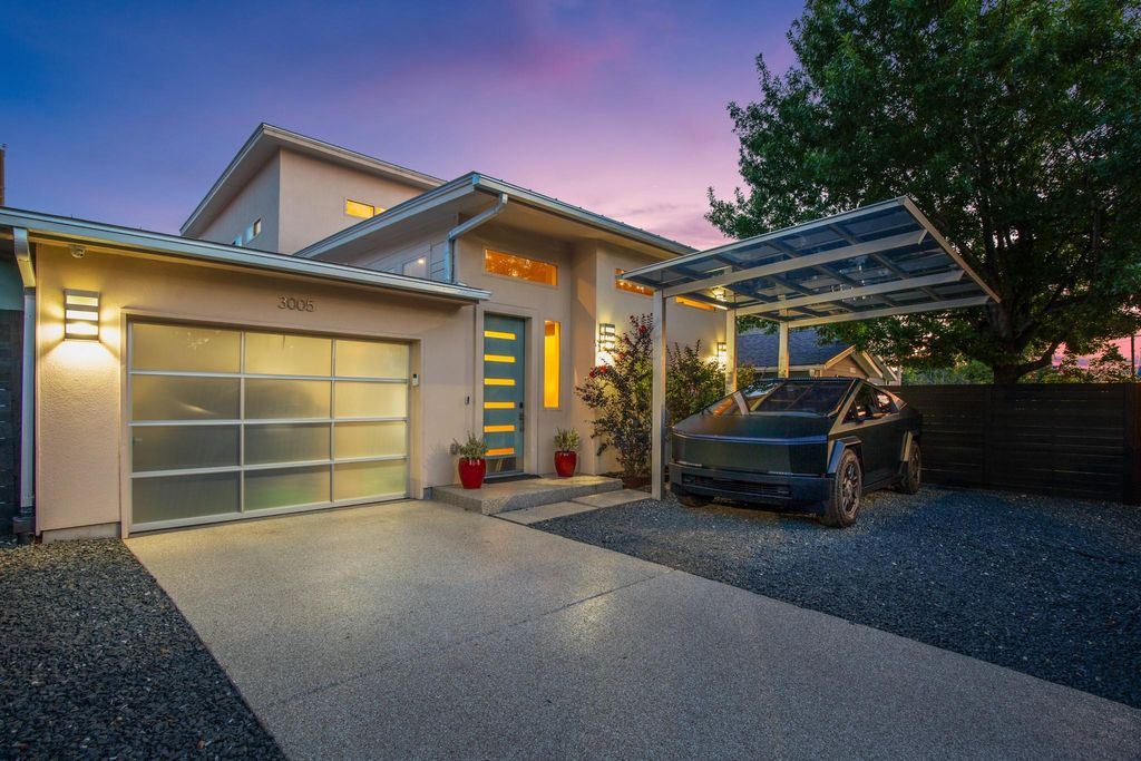 Photo for 3005 E Martin Luther King Jr BLVD, Austin, TX 78702 (MLS # 8381237)