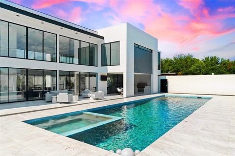 1501 Ridgecrest DR Austin TX 78746