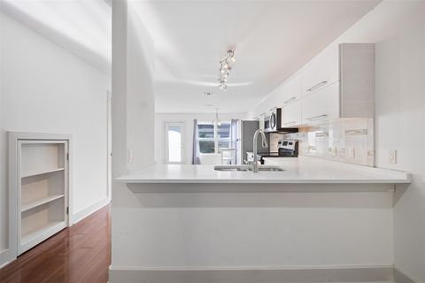 Tiny photo for 1101 Grove BLVD #304, Austin, TX 78741 (MLS # 4400118)