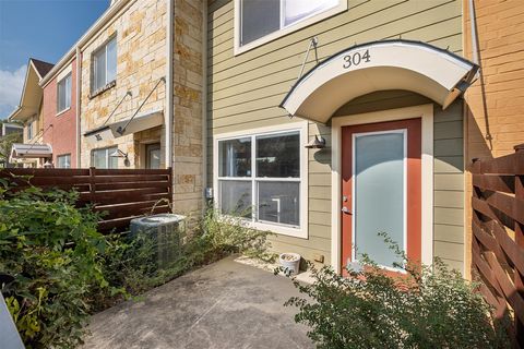 Tiny photo for 1101 Grove BLVD #304, Austin, TX 78741 (MLS # 4400118)