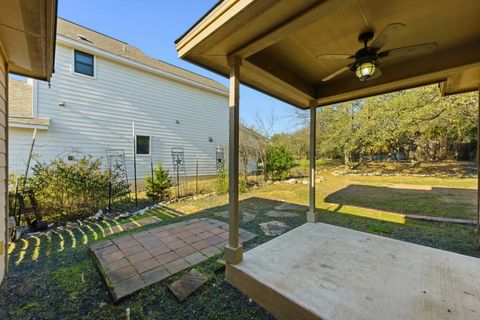 Tiny photo for 17522 Village DR, Dripping Springs, TX 78620 (MLS # 9686909)