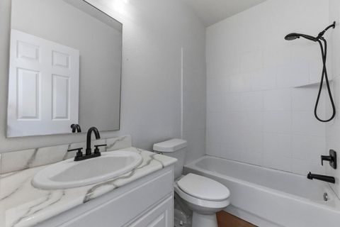 Tiny photo for 17522 Village DR, Dripping Springs, TX 78620 (MLS # 9686909)