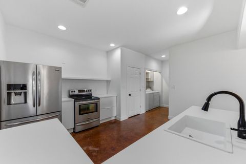 Tiny photo for 17522 Village DR, Dripping Springs, TX 78620 (MLS # 9686909)