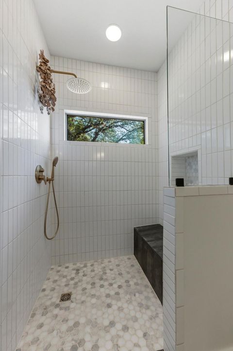 Tiny photo for 17522 Village DR, Dripping Springs, TX 78620 (MLS # 9686909)