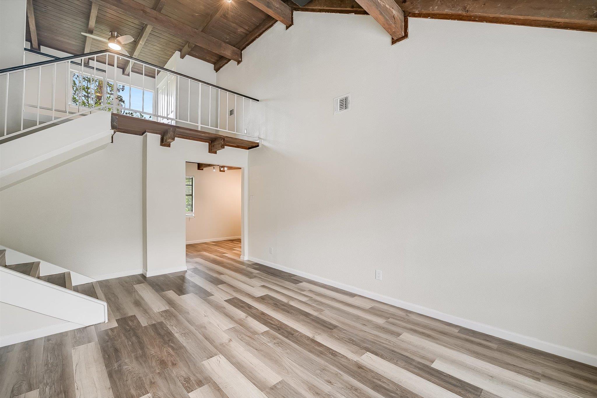 745 E Oltorf ST E 201