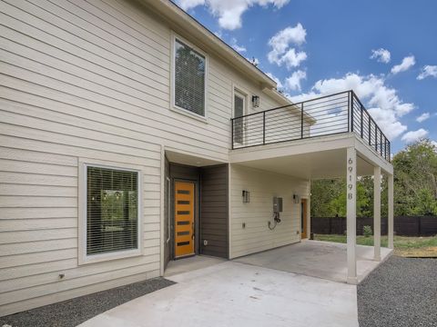 6919 Bethune Ave B Austin TX 78752