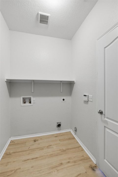 Tiny photo for 11321 Barns TRL, Austin, TX 78754 (MLS # 4996368)