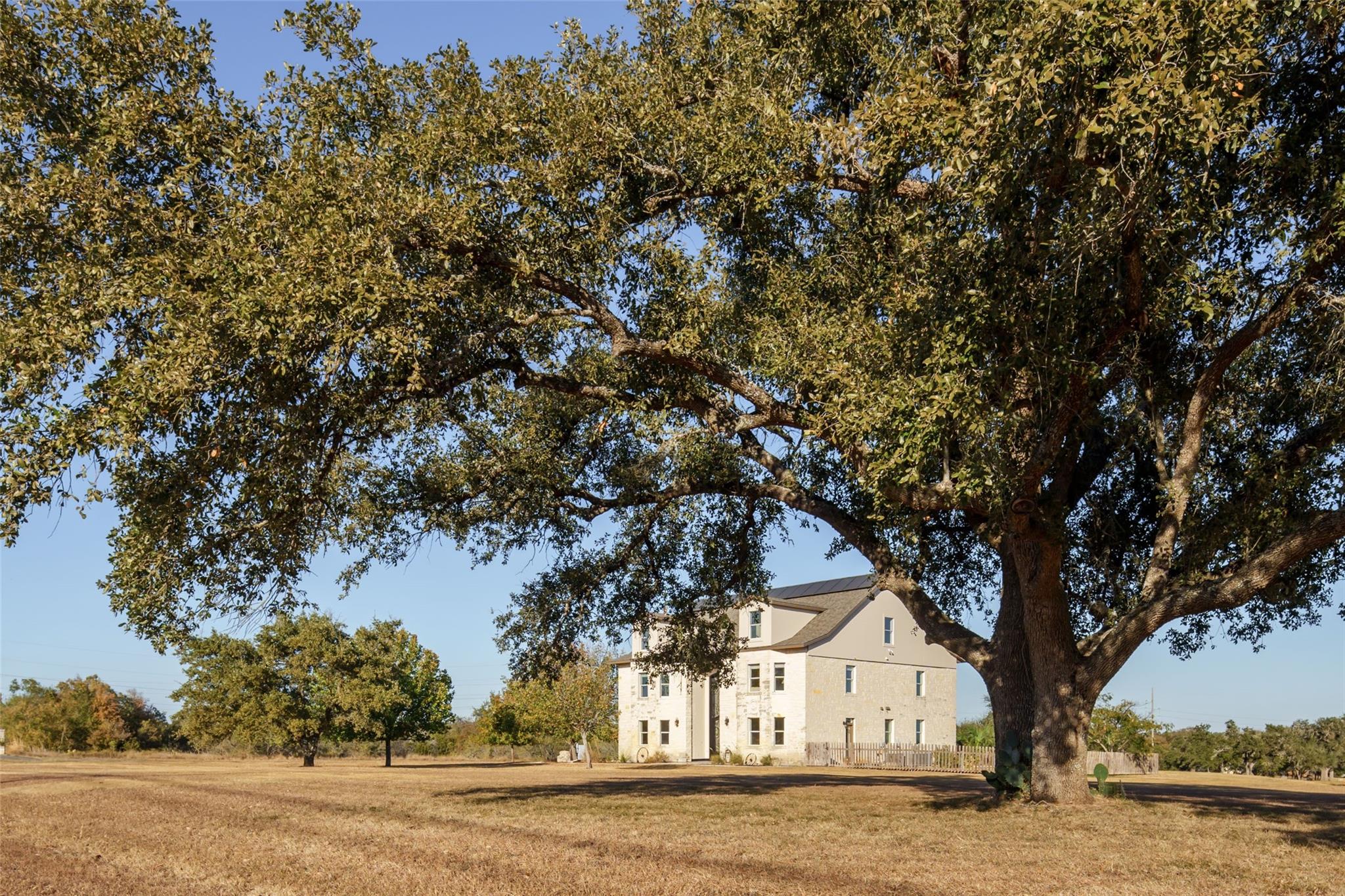 200 Oak Forest DR