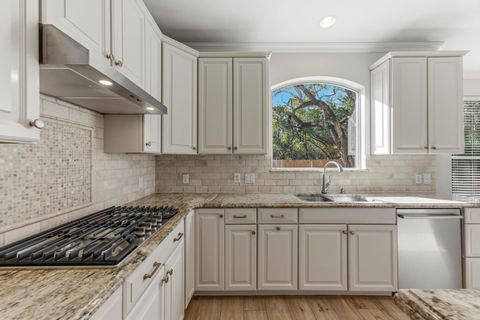 Tiny photo for 4509 Hibiscus Valley DR, Austin, TX 78739 (MLS # 6813990)