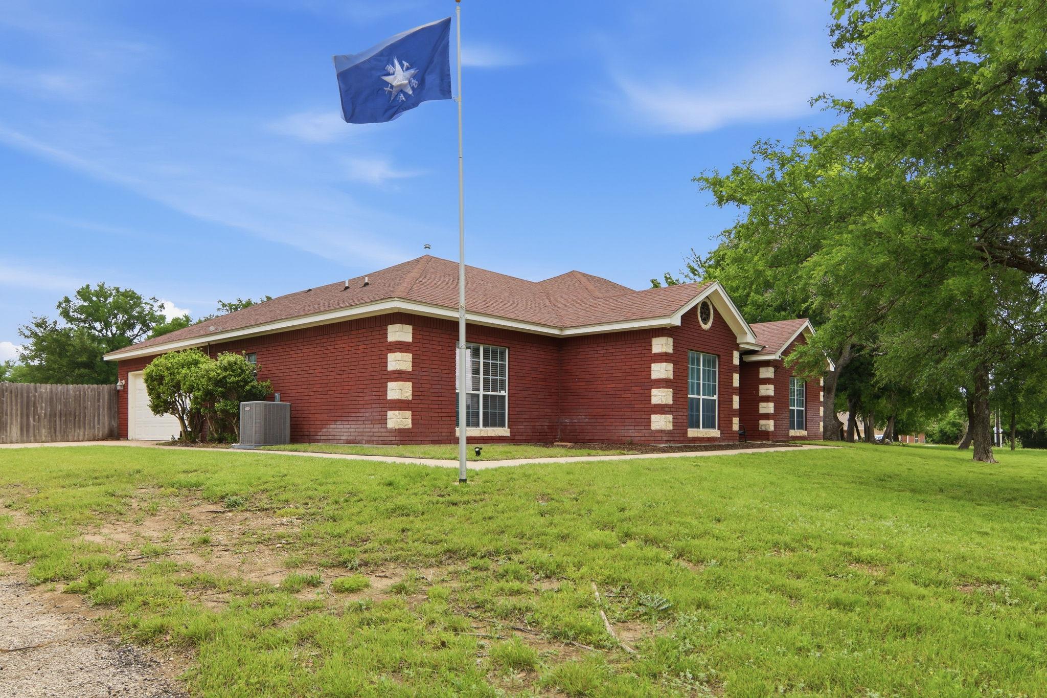 1398 County Road 3152