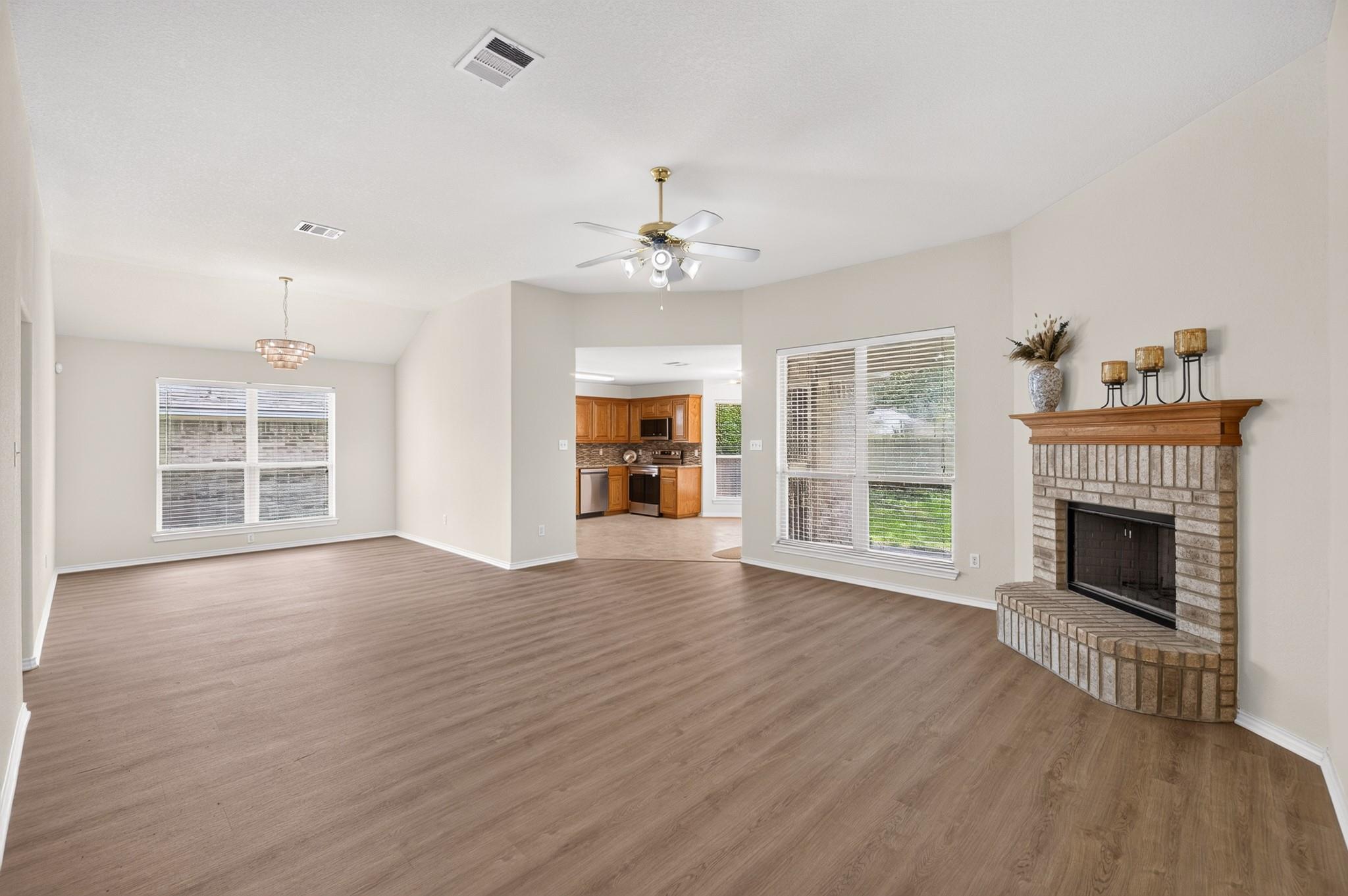1604 Prickly Pear ST