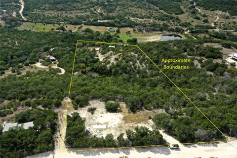 Photo of 225 Apacheria PASS W, Comfort, TX 78013 (MLS # 3752010)