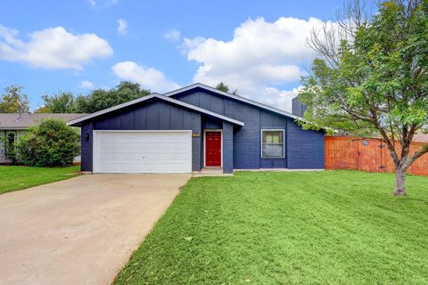Photo of 6300 Capriola DR, Austin, TX 78745 (MLS # 7781283)