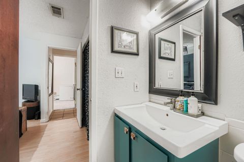 Tiny photo for 1705 Crossing PL #A109, Austin, TX 78741 (MLS # 3249471)