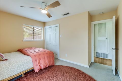 Tiny photo for 7300 Glenhill RD, Austin, TX 78752 (MLS # 2662744)