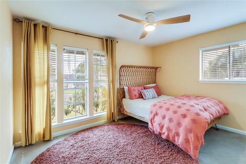 Tiny photo for 7300 Glenhill RD, Austin, TX 78752 (MLS # 2662744)
