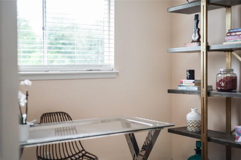 Tiny photo for 7300 Glenhill RD, Austin, TX 78752 (MLS # 2662744)