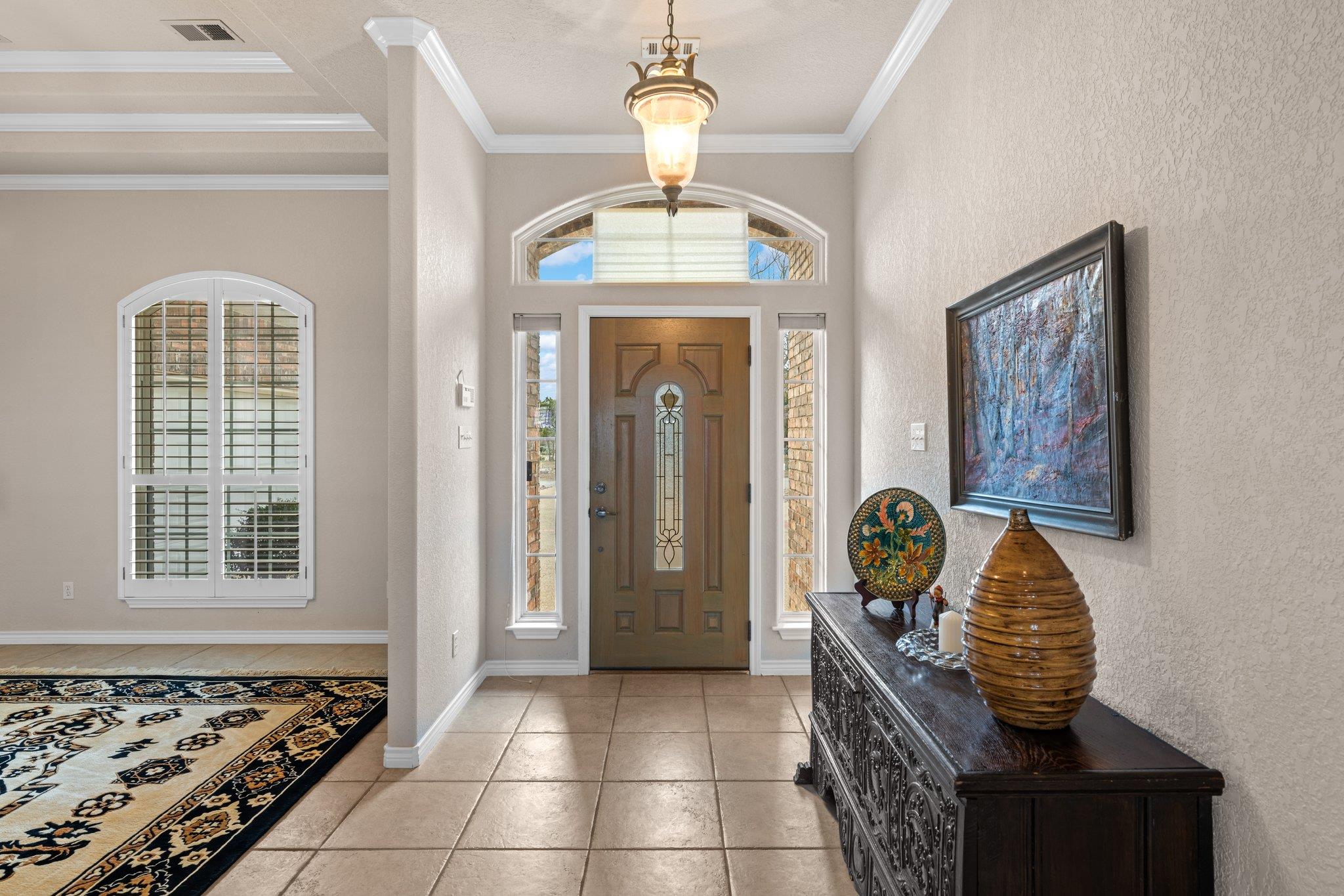 2001 Crown Ridge DR