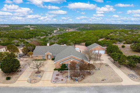 2001 Crown Ridge DR Kerrville TX 78028