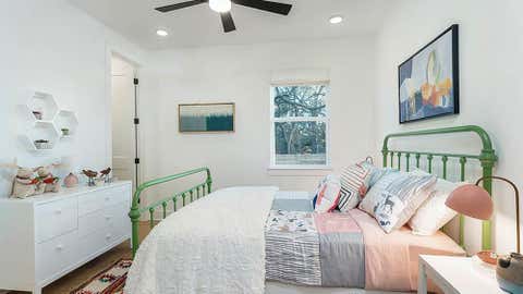 Tiny photo for 9408 Hamadryas DR, Austin, TX 78744 (MLS # 7859025)