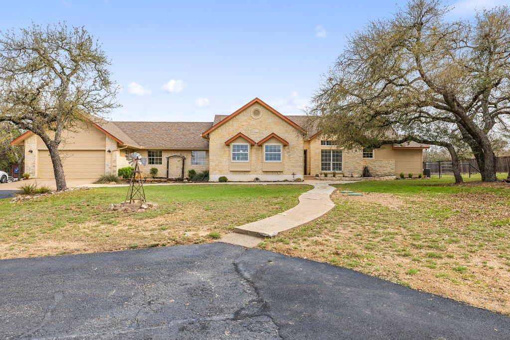 911 Oak Meadow DR