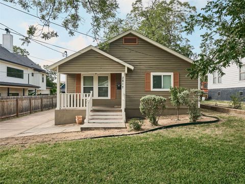 Tiny photo for 2817 E 22nd ST, Austin, TX 78722 (MLS # 6024181)