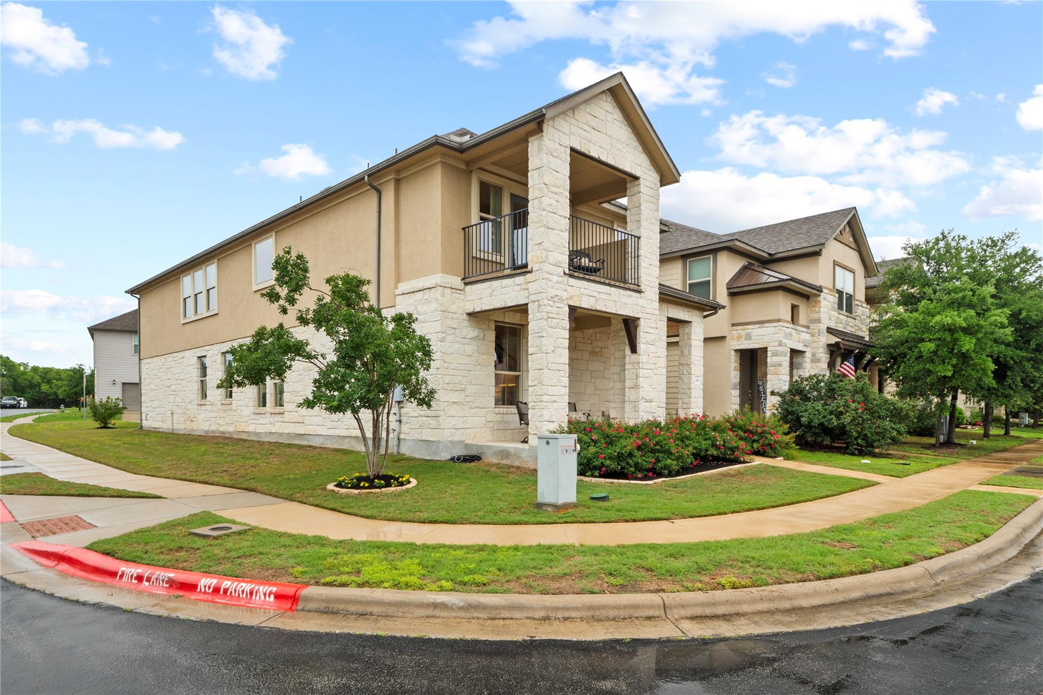 266 Diamond Point DR