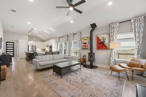 Tiny photo for 16705 Adoro DR, Manor, TX 78653 (MLS # 2765947)