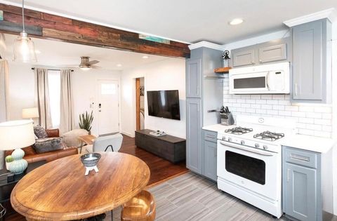 Tiny photo for 2903 E 13th ST, Austin, TX 78702 (MLS # 8153635)