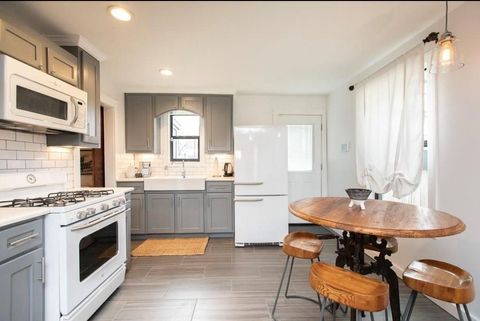 Tiny photo for 2903 E 13th ST, Austin, TX 78702 (MLS # 8153635)