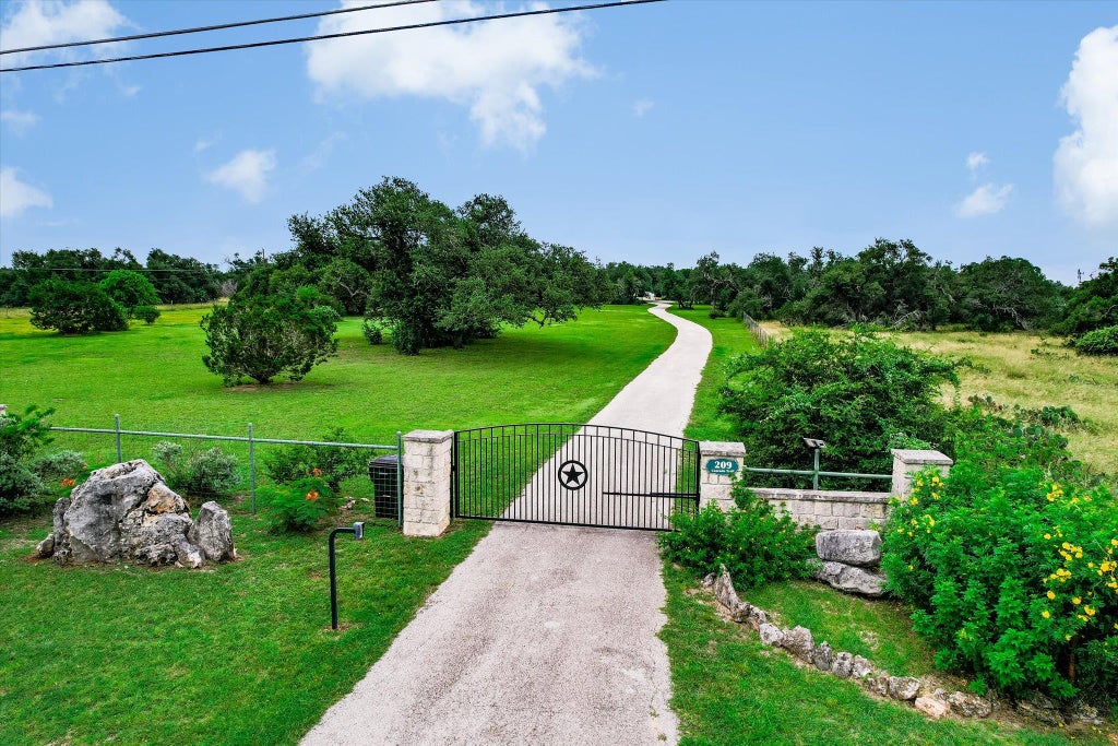 Photo of 209 Cascade TRL, San Marcos, TX 78666 (MLS # 3463150)