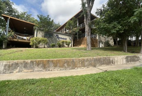 1212 Castle Hill ST 6 Austin TX 78703