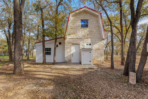 A home in Smithville