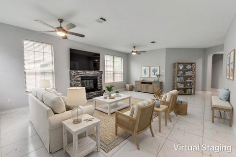 Photo of 329 Island Oak DR, Austin, TX 78748 (MLS # 6167863)