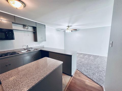 Photo of 601 W 11th ST #127, Austin, TX 78701 (MLS # 9729451)