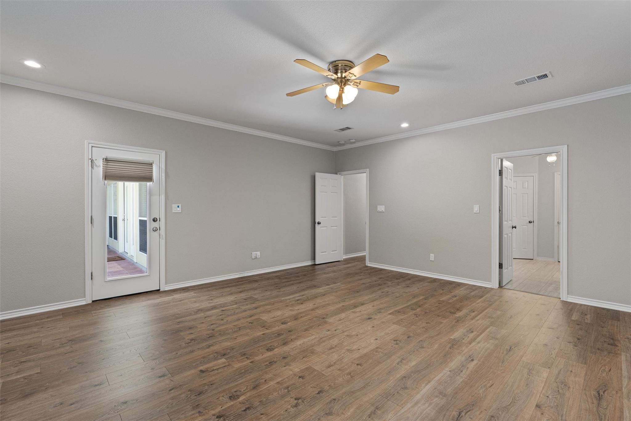 129 Brentwood DR