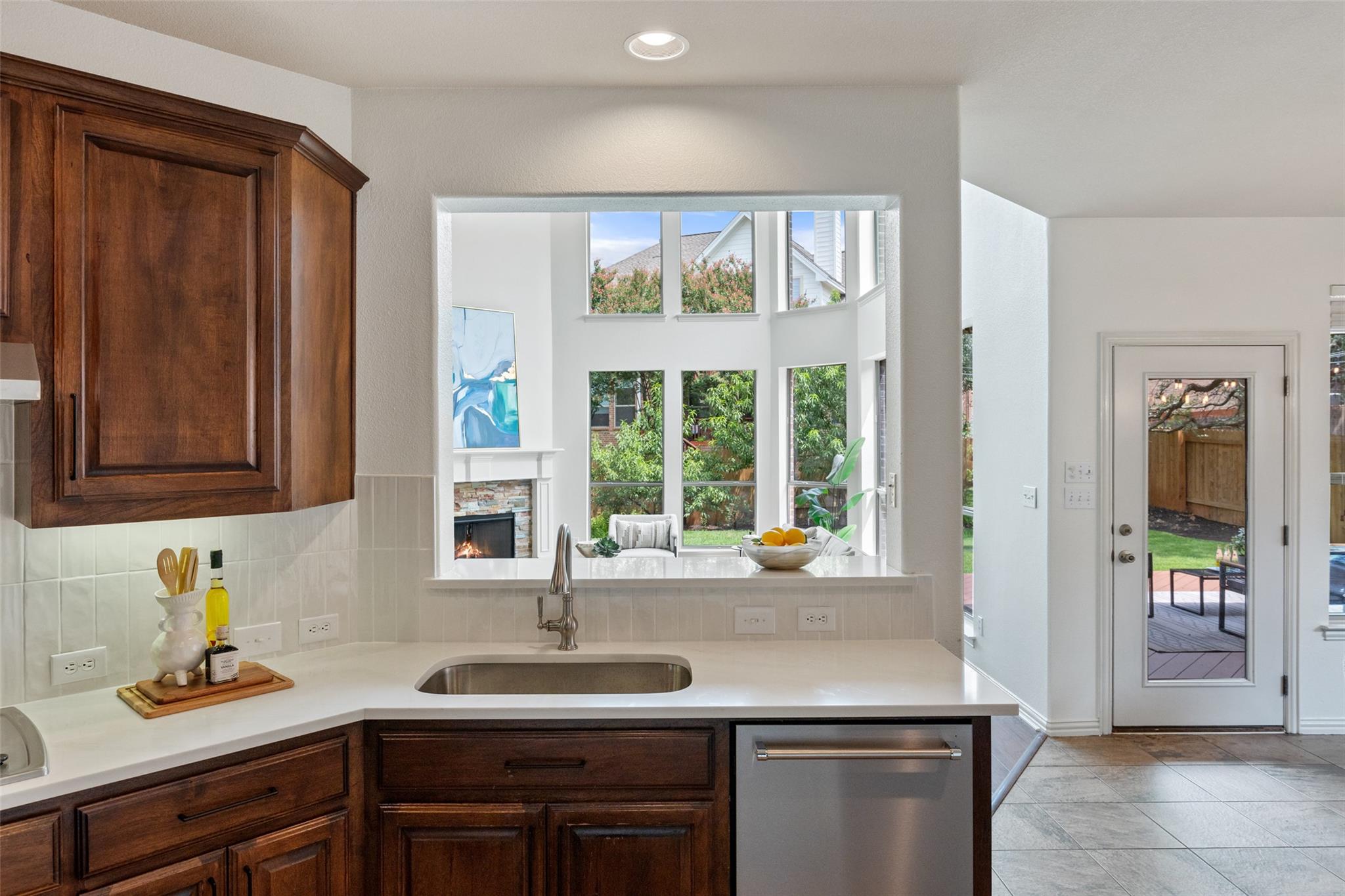 3803 Katie LN