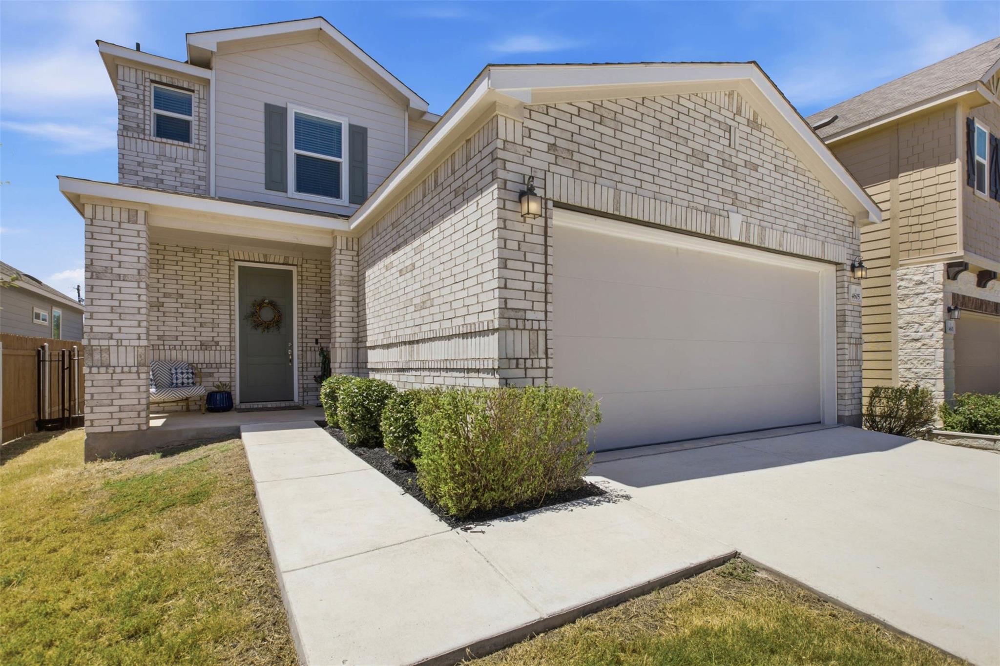 4605 Colmar DR