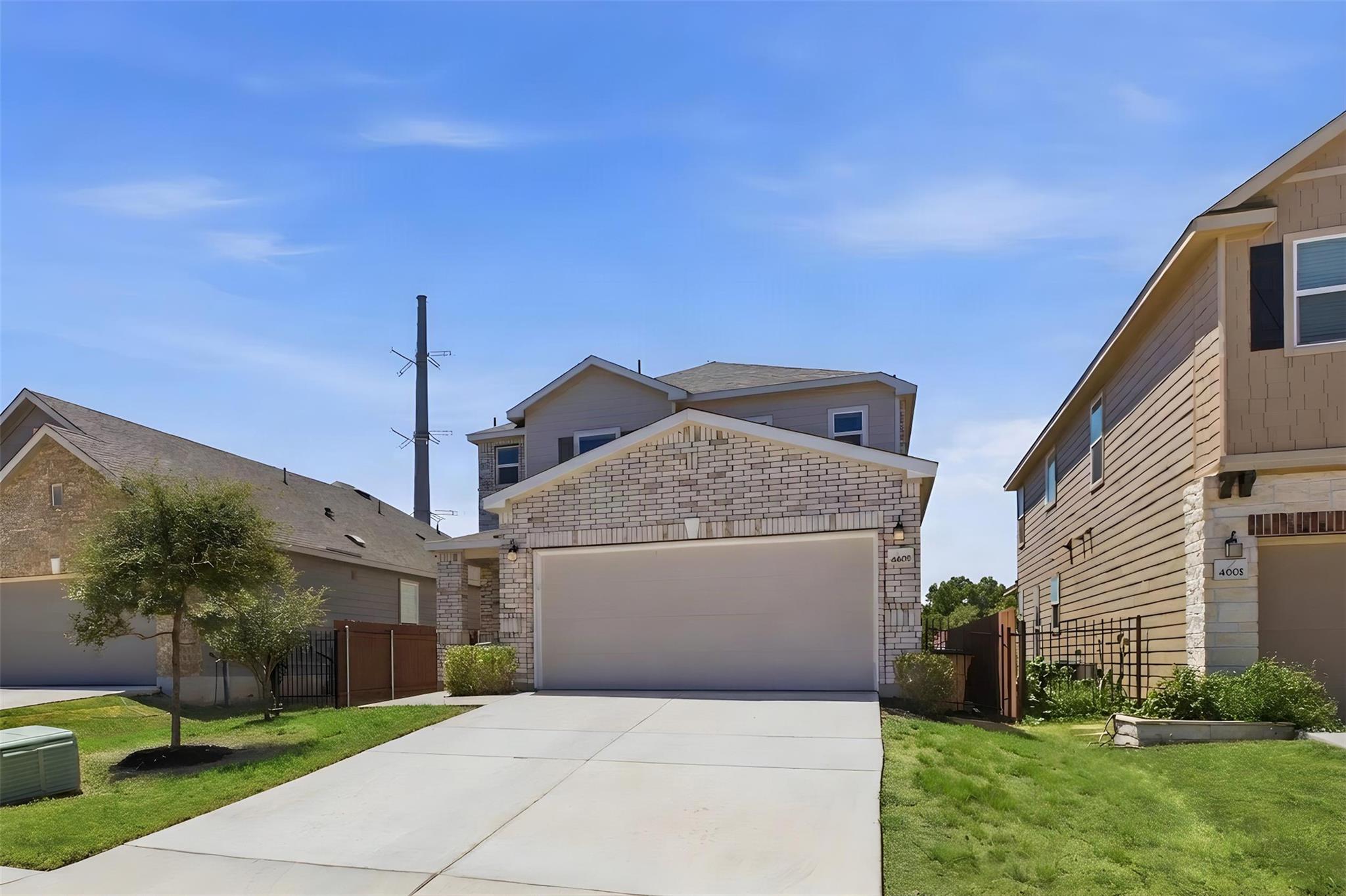 4605 Colmar DR