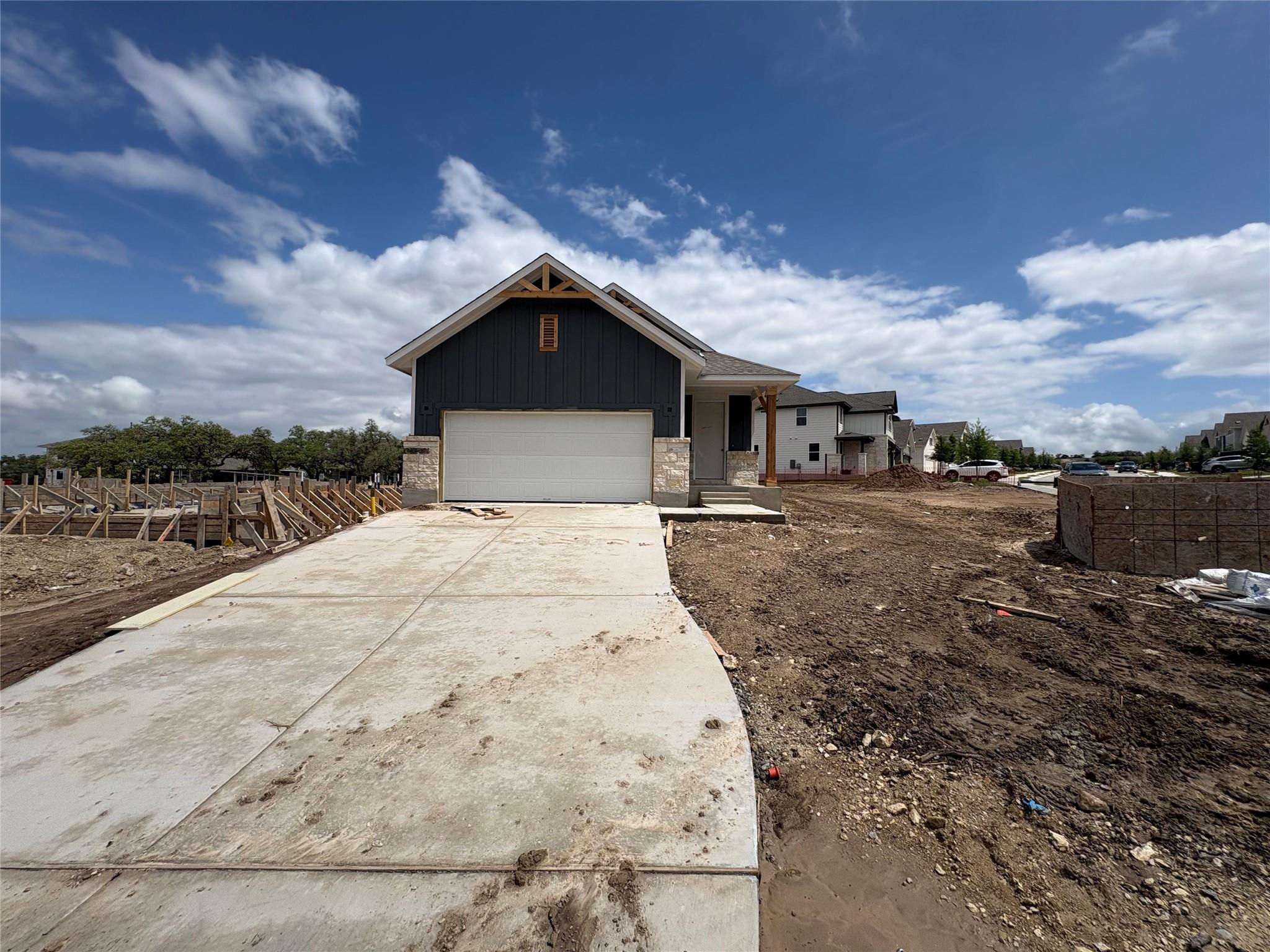 181 Ranier WAY